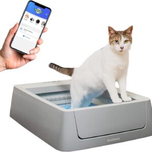 PetSafe ScoopFree Crystal Smart Self-Cleaning Cat Litter Box - WiFi & App Enabled - Hands-Free Cleanup With Disposable Crystal Trays - Less Tracking, Superior Odor Control - Includes a Disposable Tray